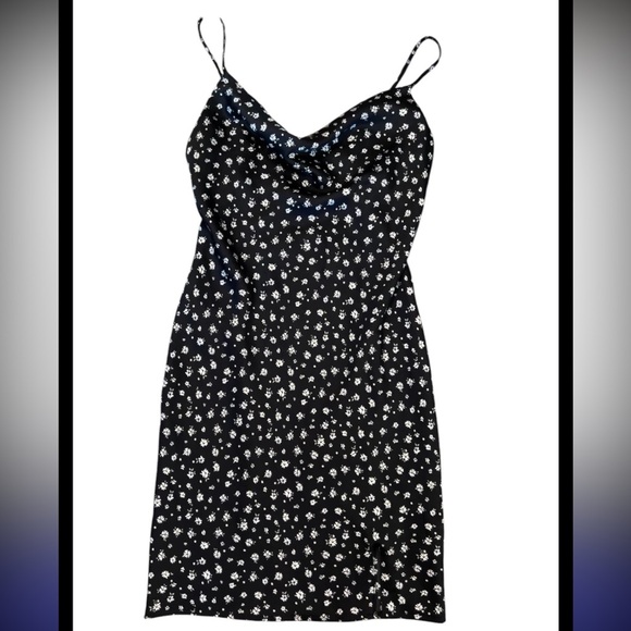 Floral slip dress - Picture 1 of 8